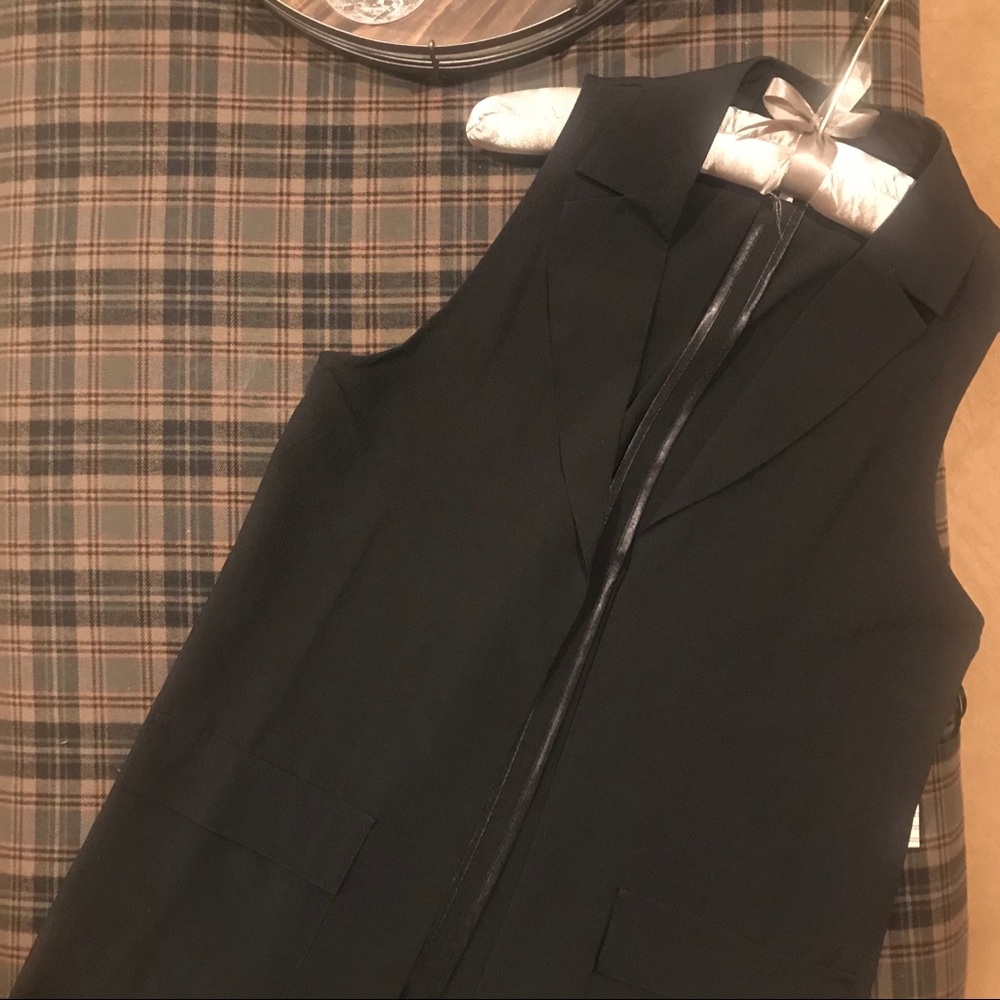 Sleeveless Vest/Trench - Tags On!